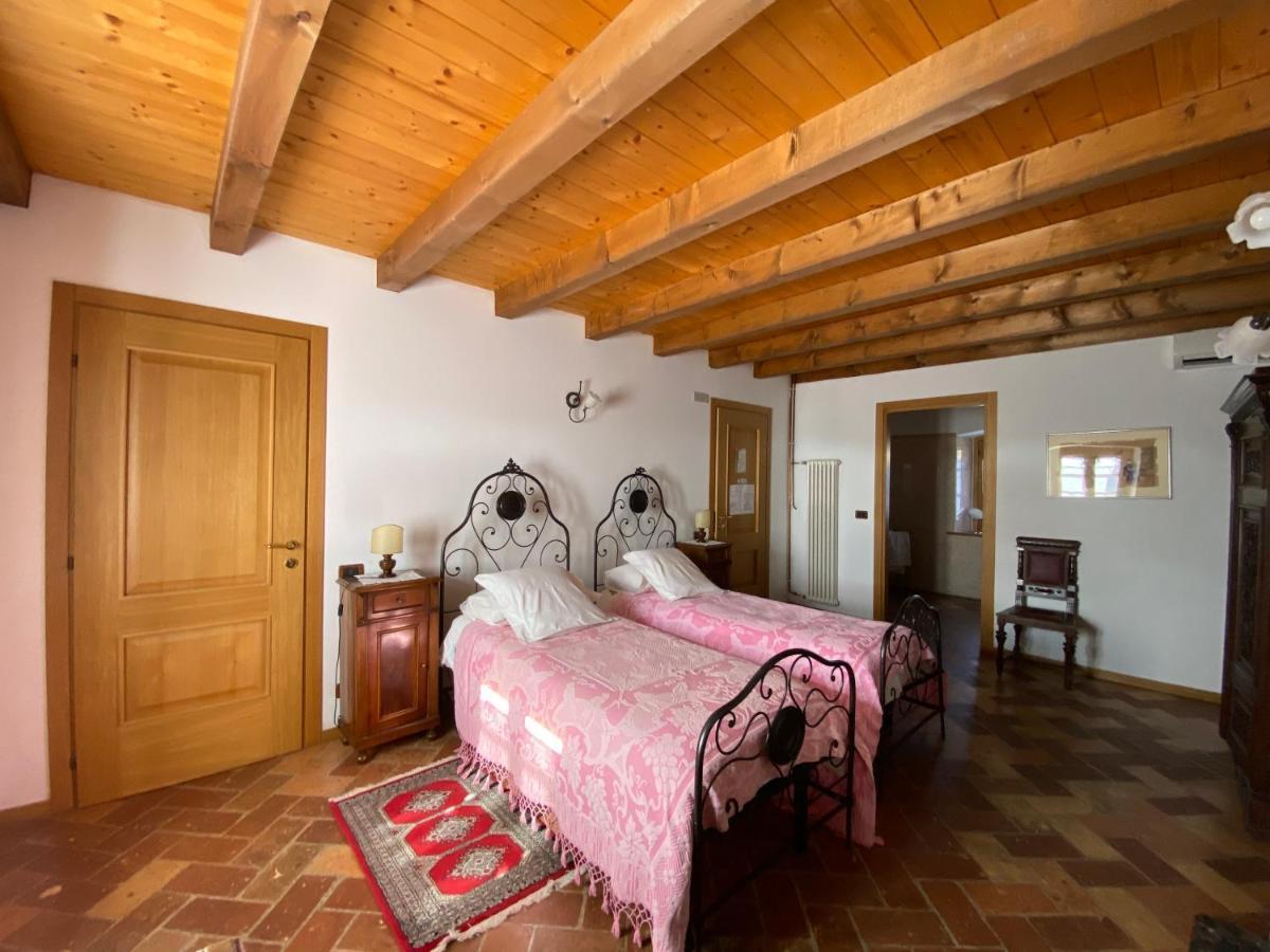 All'Antica Scuderia Del Castello Maiano  Eksteriør billede